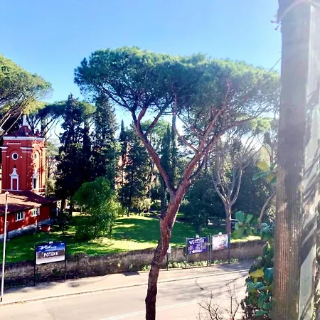 Attico “la Grande Bellezza” *